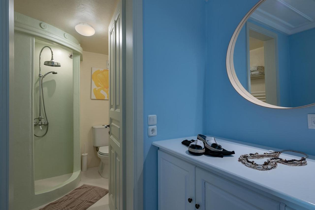 Four Seasons Hydra Luxury Suites 外观 照片