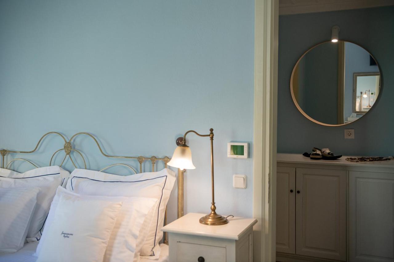 Four Seasons Hydra Luxury Suites 外观 照片