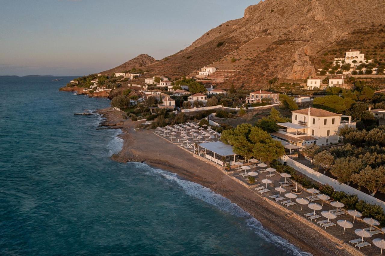 Four Seasons Hydra Luxury Suites 外观 照片