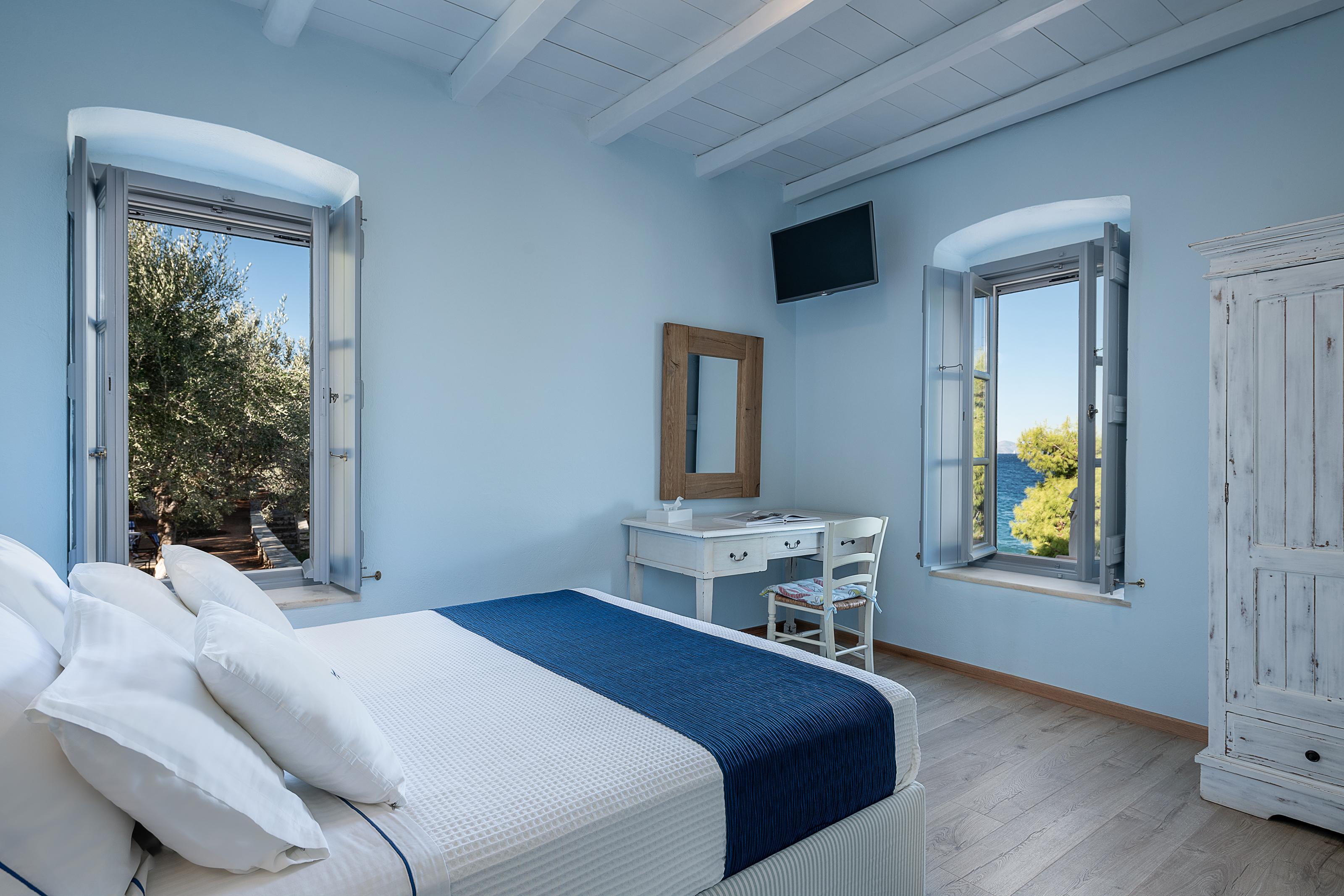 Four Seasons Hydra Luxury Suites 外观 照片