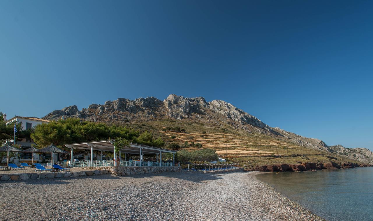 Four Seasons Hydra Luxury Suites 外观 照片
